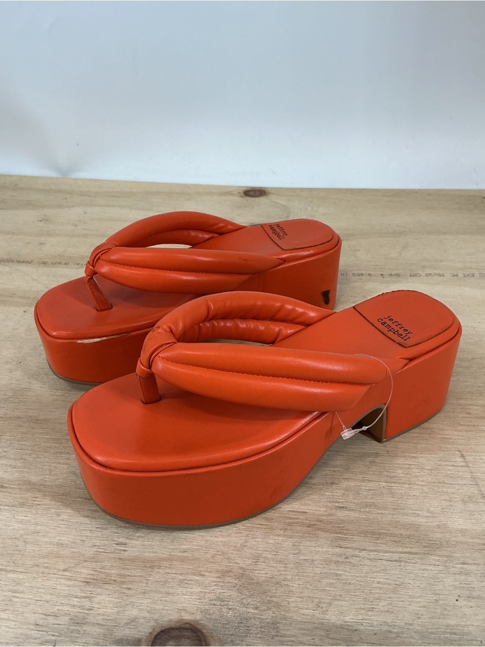 Jeffrey Campbell Bright Orange Padded Platform Thong Sandals Size 6.5
